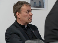 Kép szöveg